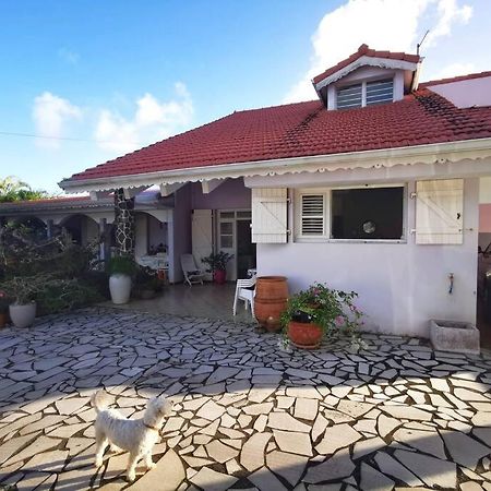 Vue Sur Mer A La Villa Parme Le Robert Bagian luar foto